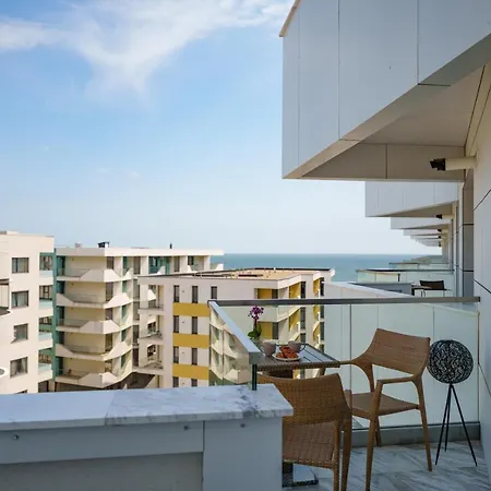 Royale Sundance 224 Infinity Pool & Mamaia Nord Apartamento