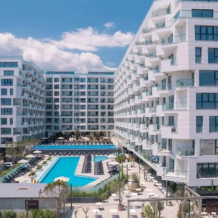 Apartment Royale Sundance 224 Infinity Pool & Mamaia Nord